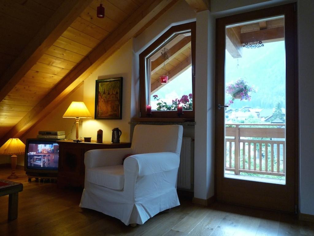 Mansarda Dolomiti Apartment Rasun di Sopra Cameră foto
