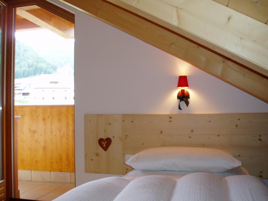 Mansarda Dolomiti Apartment Rasun di Sopra Exterior foto