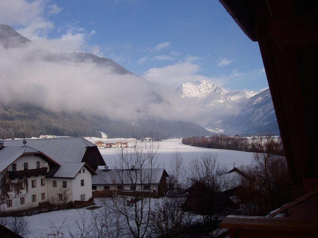 Mansarda Dolomiti Apartment Rasun di Sopra Exterior foto