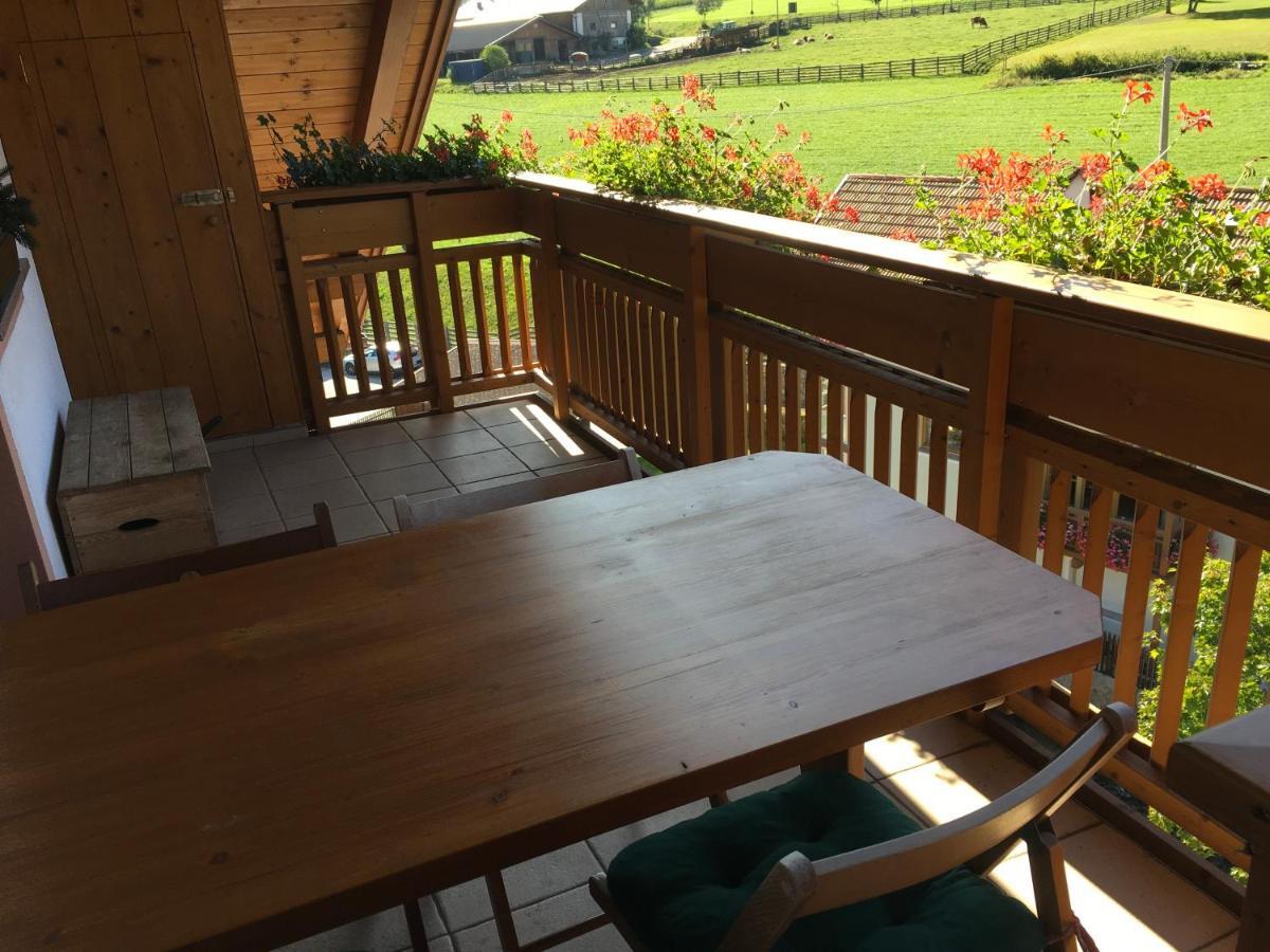 Mansarda Dolomiti Apartment Rasun di Sopra Exterior foto